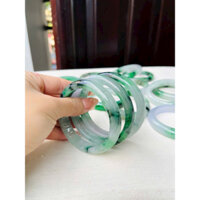 Vòng đeo tay bản hẹ ngọc cam thạch xanh lí