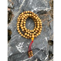 Vòng đeo tay chuỗi 108 hạt gỗ dây tằm