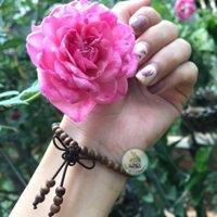 Vòng đơn trầm hương thắt vĩnh kết đồng tâm