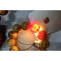 Vòng gỗ huyết rồng theo Li