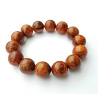 Vòng gỗ huyết rồng