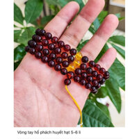 vòng hổ phách tự nhiên