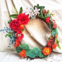 Vòng hoa treo cửa