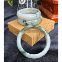 vòng ngọc cẩm thạnh nguyên khối