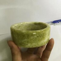 Vòng tay cẩm thạch vuông cho nam bản cao từ 2.5 đến 2.8 cm. VONGTAYNAMDACAMTHACH - vàng - 6.6cm