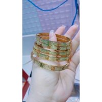 Vòng tay catier full đá cao cấp(ib khi đặt hàng )