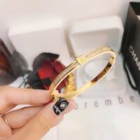 Vòng Tay Chanel Ánh Sáng Thời Trang Vòng Tay Sang Trọng Nữ Thép Titan Không Gây Dị Ứng Vòng Tay ins Phong Cách Ánh Sáng Sang Trọng Vòng Tay Bạn Gái Quà Tặng Sinh Nhật Cho Bạn Gái