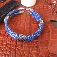 Vòng tay charm đôi da cá đuối Thái lan