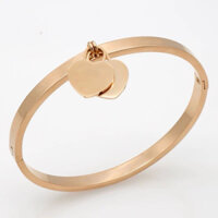 Vòng tay charm trái tim