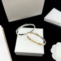 Vòng tay chữ H đính đá chất liệu titan không bay màu không han rỉ