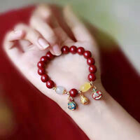 Vòng tay chuỗi hạt đá đỏ bình an , chiêu tài , nạp lộc