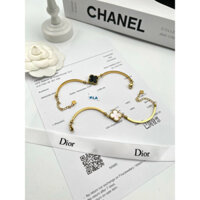 Vòng Tay Cỏ 4 Lá Titan Không Gỉ Không Phai Màu