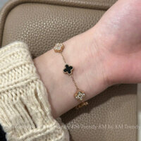 Vòng tay cỏ 4 lá titan không han gỉ full box