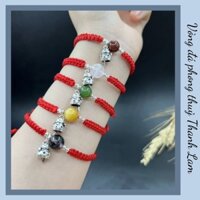 Vòng Tay Đá phong Thủy Tết Dây Chỉ đỏ MIx Charm Bạc mèo thần tài