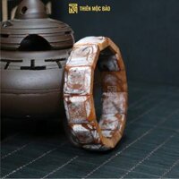 Vòng tay gỗ Hoàng Đàn tuyết Lạng Sơn cận chìm thấu quang bản lách 18x18mm cao cấp | Thiên Mộc Bảo