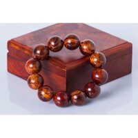 Vòng tay gỗ Sưa đỏ phong thủy - Vòng tay mang đến may mắn , tài lộc