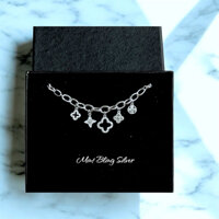 Vòng tay "Lucky" thuộc BST "Tình đầu" của nhà Mint Bling Silver