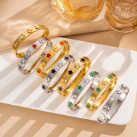 Vòng tay mạ thép titan 18K Vòng tay hoa năm lá thời trang vàng thật