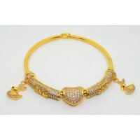 VÒNG TAY MẠ VÀNG CHARM TRÁI TIM ĐÍNH ĐÁ