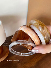 Vòng tay mặt rộng Acrylic dòng màu nâu Thiết kế Niche Vòng tay cao cấp dành cho nữ