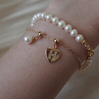 Vòng tay ngọc trai tự chọn charm chữ Pearly Dolly lắc tay bọc vàng charm chữ cái và trai rơi dễ thương