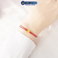 Vòng tay nữ Charm vàng 24K Mèo Thần Tài Neko dây vải đỏ - Viễn Chí Bảo C240018x