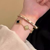 Vòng tay nữ  Five Four Leaf Clovers Bracelet