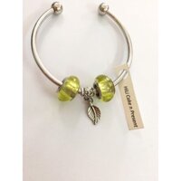 vòng tay phối charm vàng