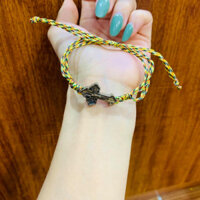 vòng tay thánh giá trầm hương sánh chìm