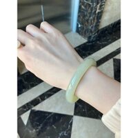 Vòng tay thời trang nữ 2025 với đá mắt mèo