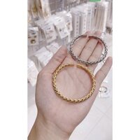 Vòng tay titan xoắn