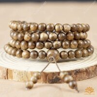 Vòng tay trầm hương, vòng phong thủy trend.