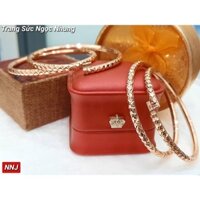 Vòng tay tròn chạm kiểu có khóa đồng đỏ-M5125