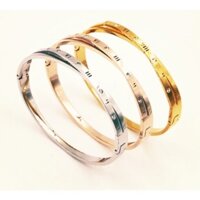 Vòng titan la mã xoắn