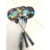 Vợt cầu lông carbon 100% cho người mới tập chơi 9,5kg