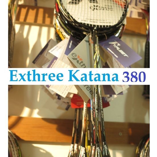 Vợt Cầu Lông Exthree Katana 380