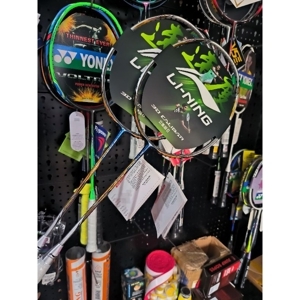 Vợt cầu lông Lining 3D Calibar 200