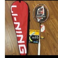 vợt lining cảbon tặng 1 lần căng cước tặng quấn cán vợt