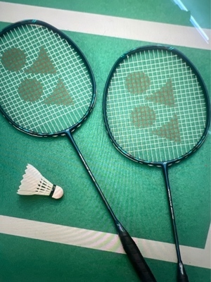 Vợt Yonex NanoFlare 800