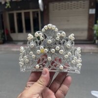 Vương miện Hoa hậu Việt Nam 2016 - trắng