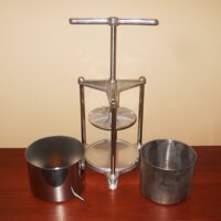 WINE PRESS & FRUIT JUICER FERRARI GRANDE 5 LITER HEAVY DUTY Stainless Steel & Aluminum Italian Squeezer