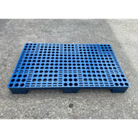 XÃ kho 5000 pallet nhựa 60-100cm cao 10cm