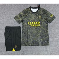 XẢ KHO - Bộ quần áo thể thao đá bóng psg màu đen kẻ vàng logo thêu from châu âu chuẩn thi đấu