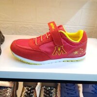 Xả kho giày thể thao cho bé