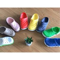 [XẢ KHO]  [ MUA 1 TẶNG 6 ] Dép sục SATIHU cao su nhiều màu kèm jibbitz