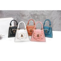 XẢ KHO SALE RẺ VÔ ĐỊCH Túi xách nữ đeo chéo Fabu Quai Xích con ong dáng hình thang Size 20 mini hàng siêu hot