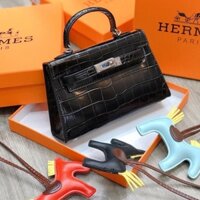 XẢ KHO SALE RẺ VÔ ĐỊCH Túi xách nữ đeo chéo túi cá xấu  khoá bạc hàng Cao cấp full box ( Có Hộp Y Hình )