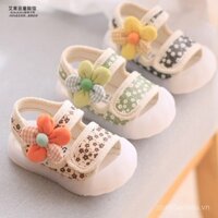 Xăng đan bé gái mùa hè Giày Công Chúa Đế mềm chống đá bít mũi bé gái giày tập đi thoáng khí Giày Kẹo hoa