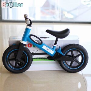 Xe cân bằng cho trẻ Broller HD100D
