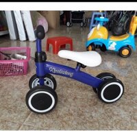 Xe chòi chân cho bé